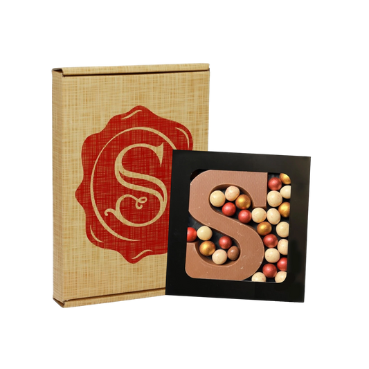 Sintpakket letter met crispybollen